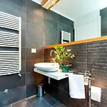 River House Apartamento *
